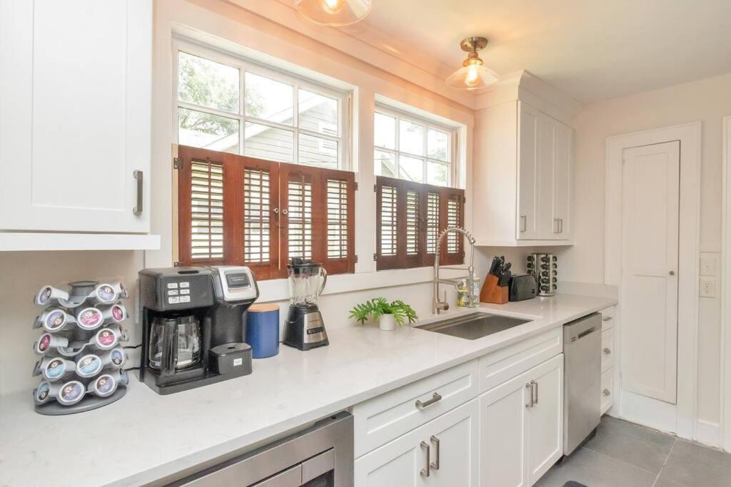 Stylish 3 Bedroom Home Close To Downtown 모빌 외부 사진
